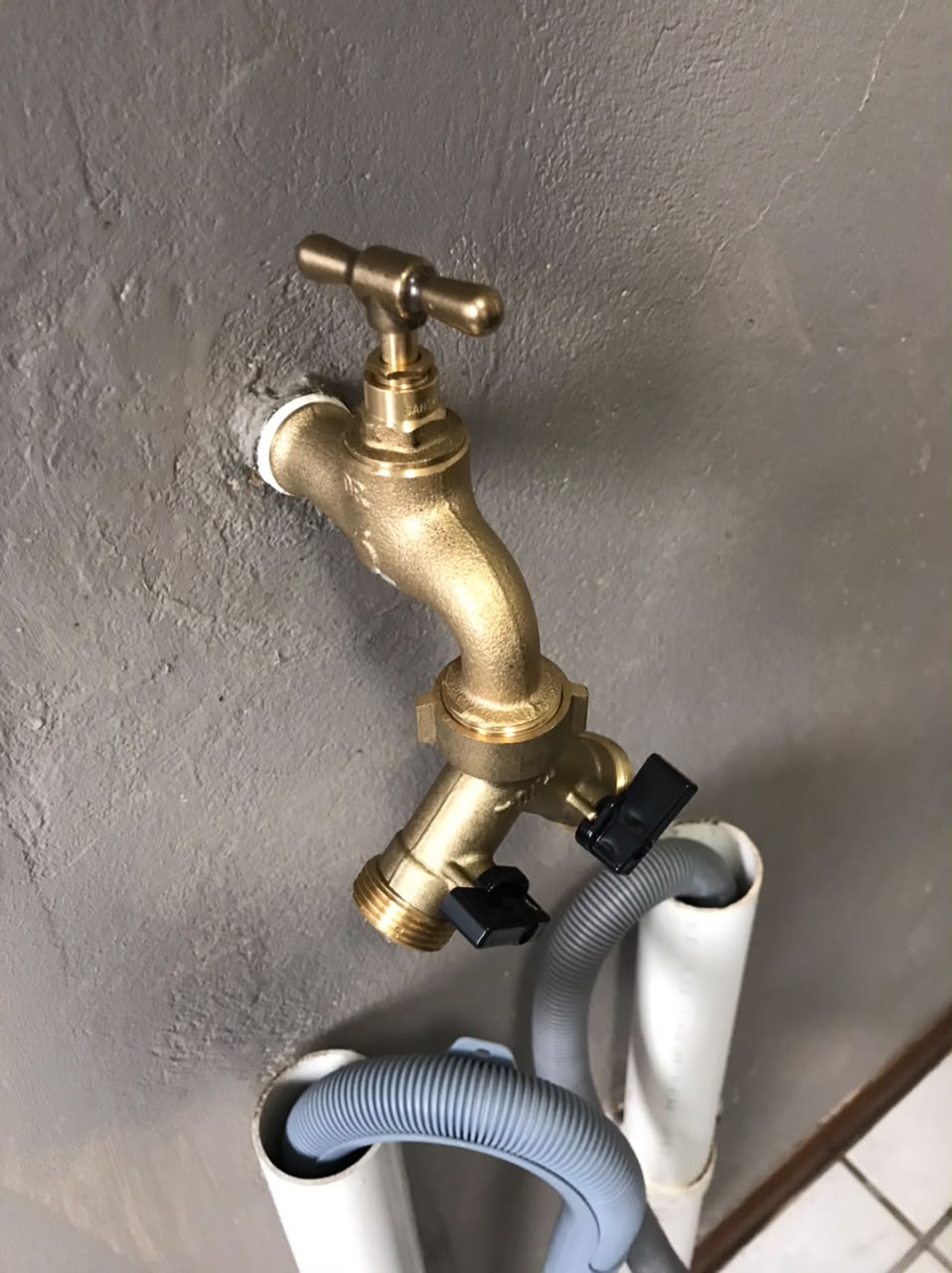 Tap installations